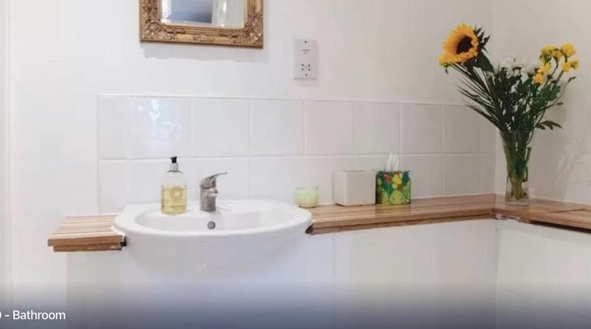 Lynbrook Guest House London Bagian luar foto
