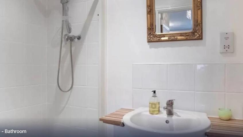 Lynbrook Guest House London Bagian luar foto